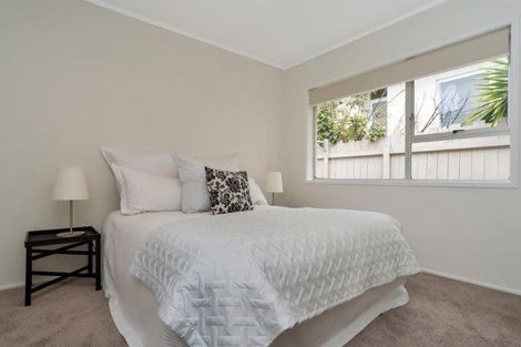 Photo of property in 1/2 Quentin Avenue, Epsom, Auckland, 1023