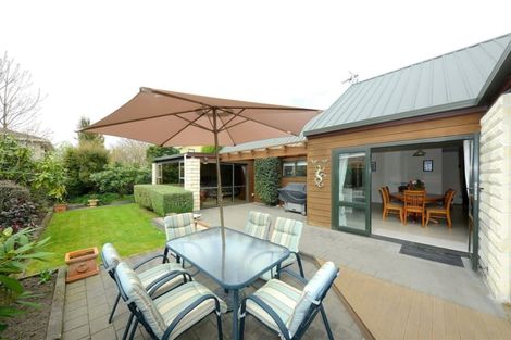 Photo of property in 36 Corfe Street, Ilam, Christchurch, 8041