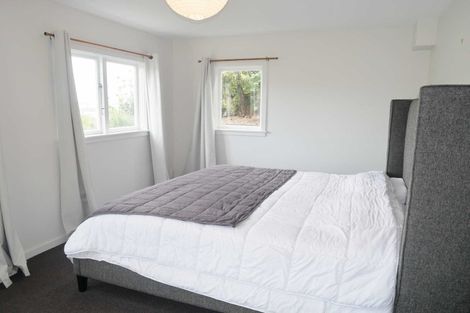 Photo of property in 7 Ticehurst Road, Lyttelton, 8082