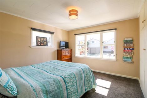 Photo of property in 11 Pringle Street, Waimataitai, Timaru, 7910