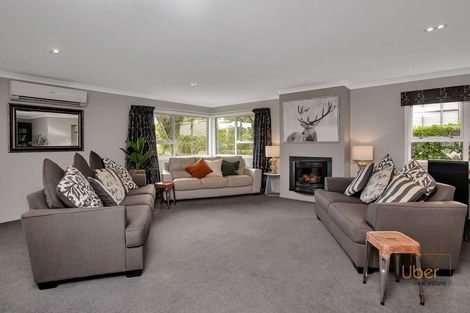 Photo of property in 208 Hurndall Street West, Maungaturoto, 0520