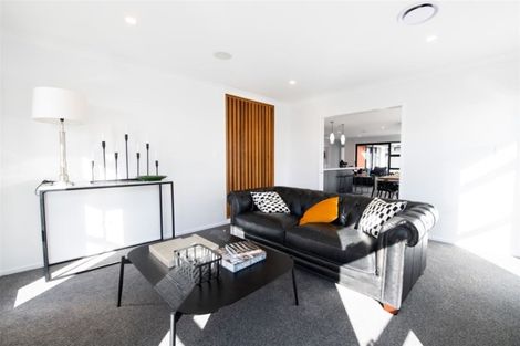 Photo of property in 13 Westpark Boulevard, Rangiora, 7400