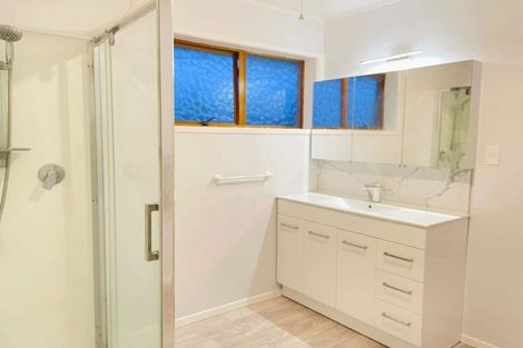 Photo of property in 182 Royal Road, Massey, Auckland, 0614