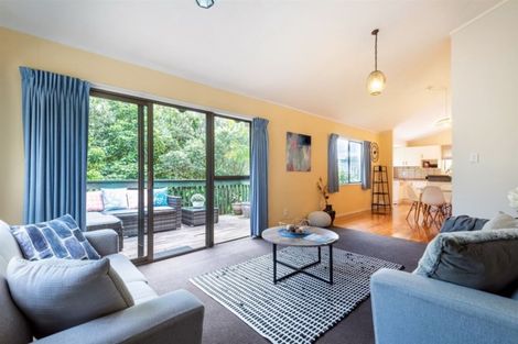 Photo of property in 5 Houston Place, Bayview, Auckland, 0629