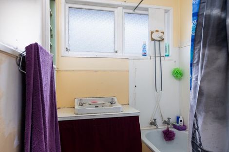 Photo of property in 4 Kahikatea Street, Inglewood, 4330