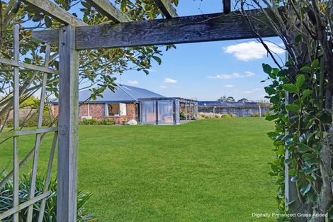 Photo of property in 7 Willowside Place, Amberley, 7410