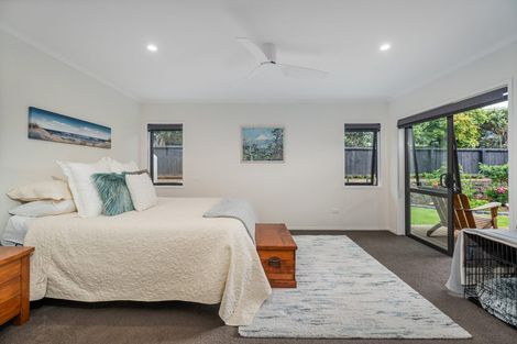 Photo of property in 32 Leeward Drive, Whitianga, 3510