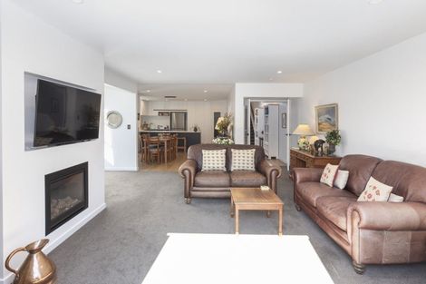 Photo of property in 2/6 Lloyd Street, Strowan, Christchurch, 8052