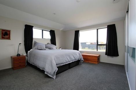 Photo of property in 211 Rolleston Drive, Rolleston, 7614