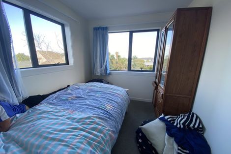 Photo of property in 4a Priestley Drive, Bucklands Beach, Auckland, 2014