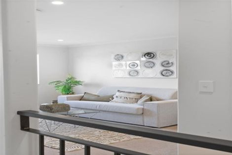 Photo of property in 68 Matairangi Avenue, Totara Heights, Auckland, 2105