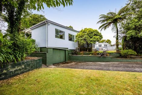 Photo of property in 17 Konini Street, Inglewood, 4330