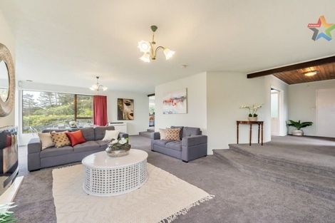 Photo of property in 75 Park Road, Belmont, Lower Hutt, 5010