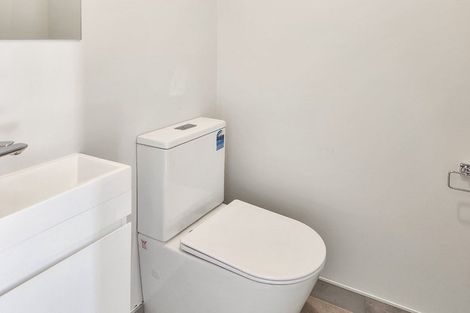 Photo of property in 6b Russell Street, Waterloo, Lower Hutt, 5011