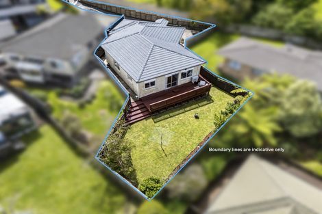 Photo of property in 25c Buscomb Avenue, Henderson, Auckland, 0610