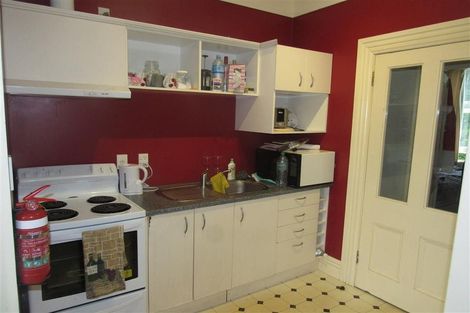 Photo of property in 2a Russell Terrace, Newtown, Wellington, 6021