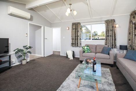 Photo of property in 11 Cypress Crescent, Pukete, Hamilton, 3200