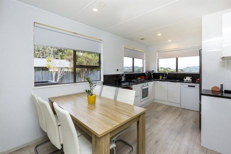 Photo of property in 44 Lord Street, Stokes Valley, Lower Hutt, 5019