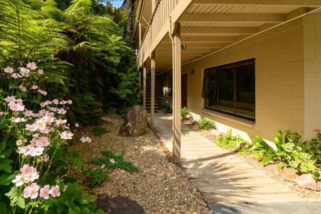 Photo of property in 5 Summit Road, Lake Okareka, Rotorua, 3076