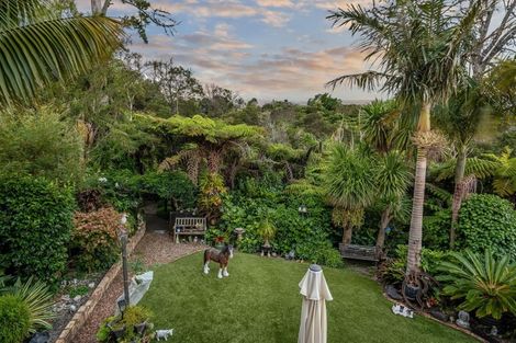 Photo of property in 99 John Downs Drive, Browns Bay, Auckland, 0630