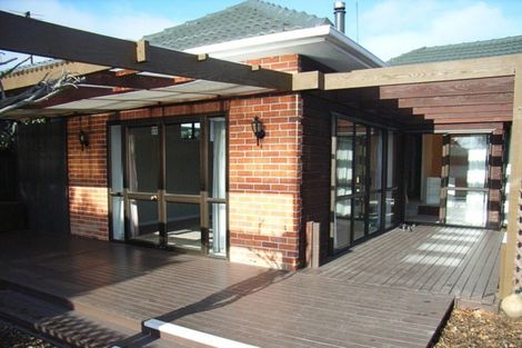 Photo of property in 126 Yaldhurst Road, Sockburn, Christchurch, 8042