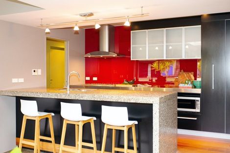 Photo of property in 19 Oakland Avenue, Saint Johns Hill, Whanganui, 4500