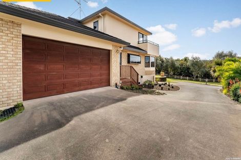 Photo of property in 16 Sunny Crescent, Huapai, Kumeu, 0810