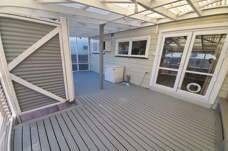 Photo of property in 18 Somerset Avenue, Newtown, Wellington, 6021