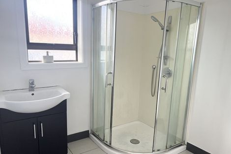 Photo of property in 67 Hyperion Drive, Randwick Park, Auckland, 2105