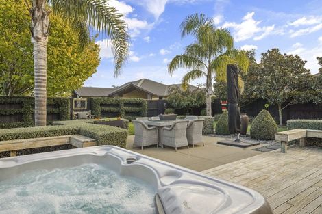 Photo of property in 15 Honiss Place, Cambridge, 3434