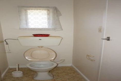 Photo of property in 9 Haslett Place, Upper Riccarton, Christchurch, 8041