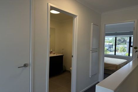 Photo of property in 55 Manarini Road, Westgate, Auckland, 0614