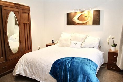 Photo of property in 6 Oxford Road, Lake Rotoma, Rotorua, 3074