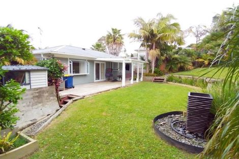 Photo of property in 3 Roband Avenue, Glenfield, Auckland, 0629