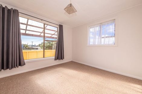 Photo of property in 20 Bentham Street, Westport, 7825