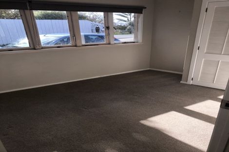 Photo of property in 1/51 Deep Creek Road, Waiake, Auckland, 0630