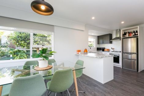 Photo of property in 14 Moorhouse Street, Taradale, Napier, 4112