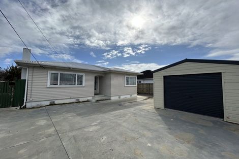 Photo of property in 17 Winchester Street, Levin, 5510