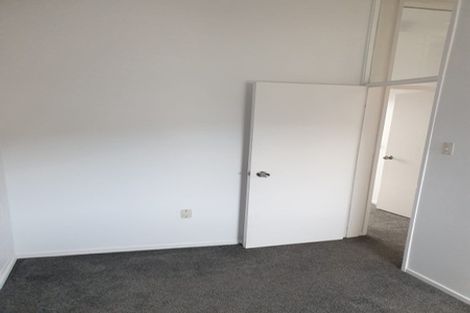 Photo of property in Paddington Apartments, 15/15 Mckinley Crescent, Brooklyn, Wellington, 6021