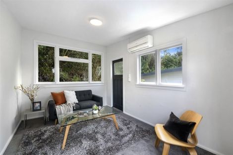 Photo of property in 1075 Dyers Pass Road, Governors Bay, Lyttelton, 8971