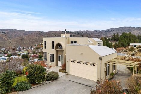 Photo of property in 25 Aronui Road, Bridge Hill, Alexandra, 9320