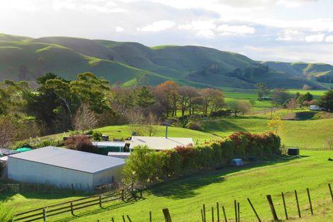 Photo of property in 727 Valley Road, Raukawa, Hastings, 4174