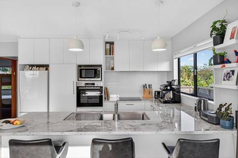 Photo of property in 16 Greenview Drive, Mangawhai Heads, Mangawhai, 0505