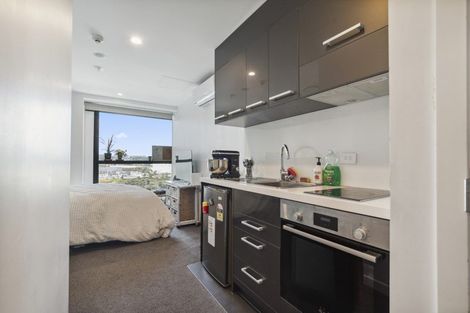 Photo of property in 1306/8 Lakewood Court, Manukau, Auckland, 2104