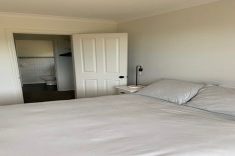 Photo of property in 4 Observatory Terrace, Britannia Heights, Nelson, 7010