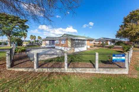 Photo of property in 1/1 Selwyn Road, Manurewa, Auckland, 2102