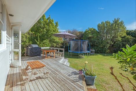 Photo of property in 25 Saint Albans Avenue, Hokowhitu, Palmerston North, 4410