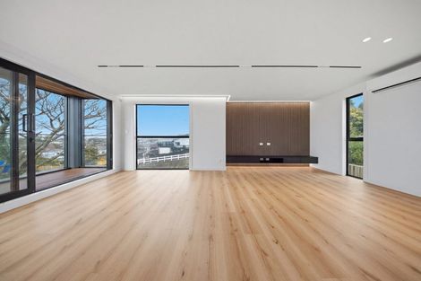 Photo of property in 2a Rangitoto Terrace, Milford, Auckland, 0620