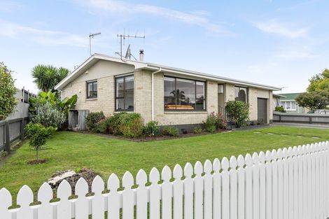 Photo of property in 3 Dockery Avenue, Onekawa, Napier, 4110