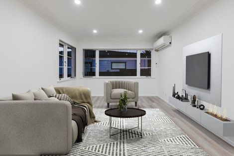 Photo of property in 45 Puriri Road, Manurewa, Auckland, 2102